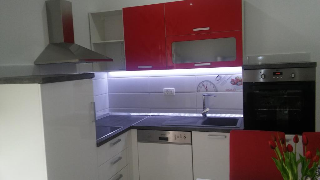 Apartment Vedran คาชเตลา ภายนอก รูปภาพ